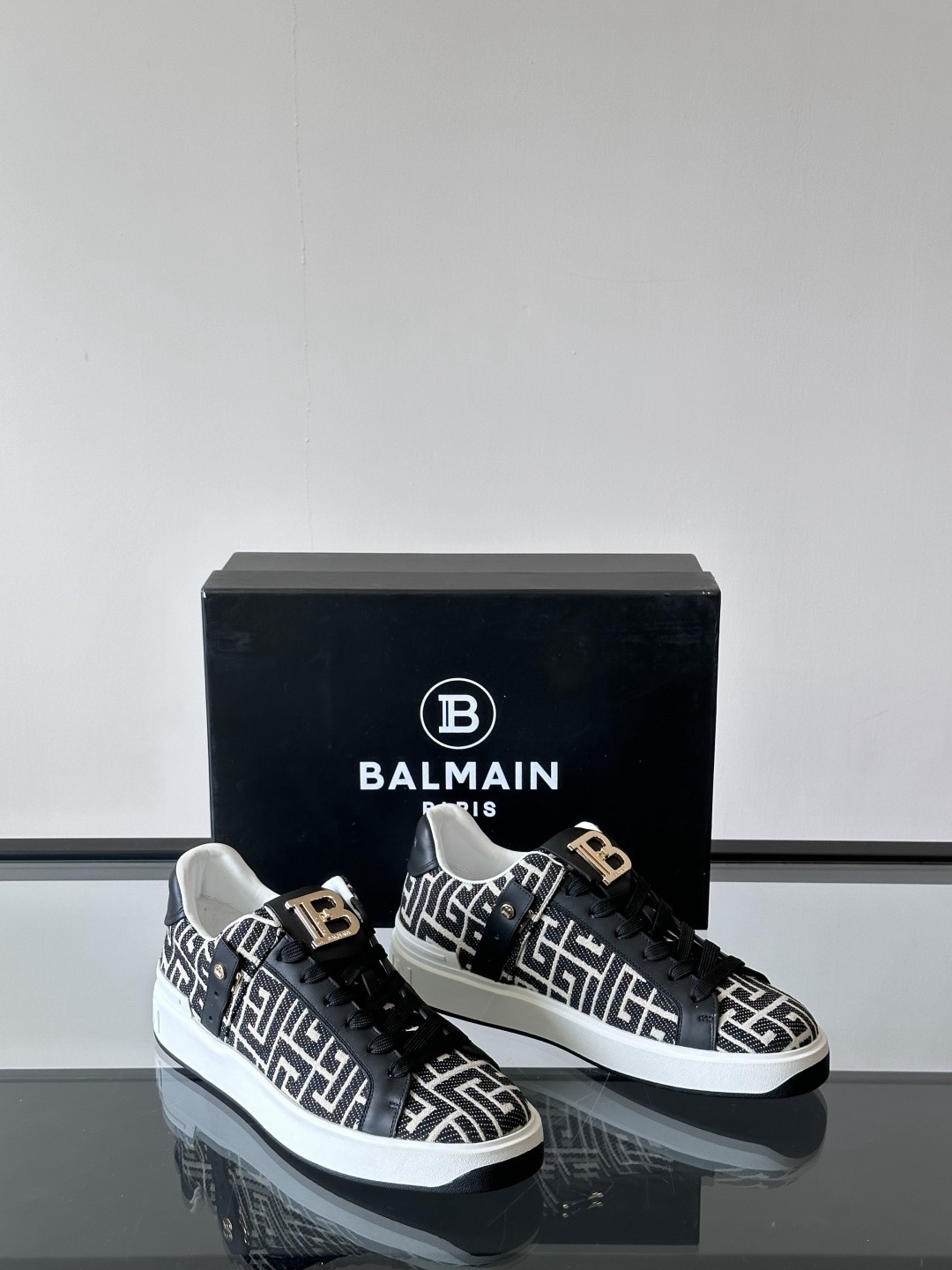 Women Men Top Quality B*almain shoes