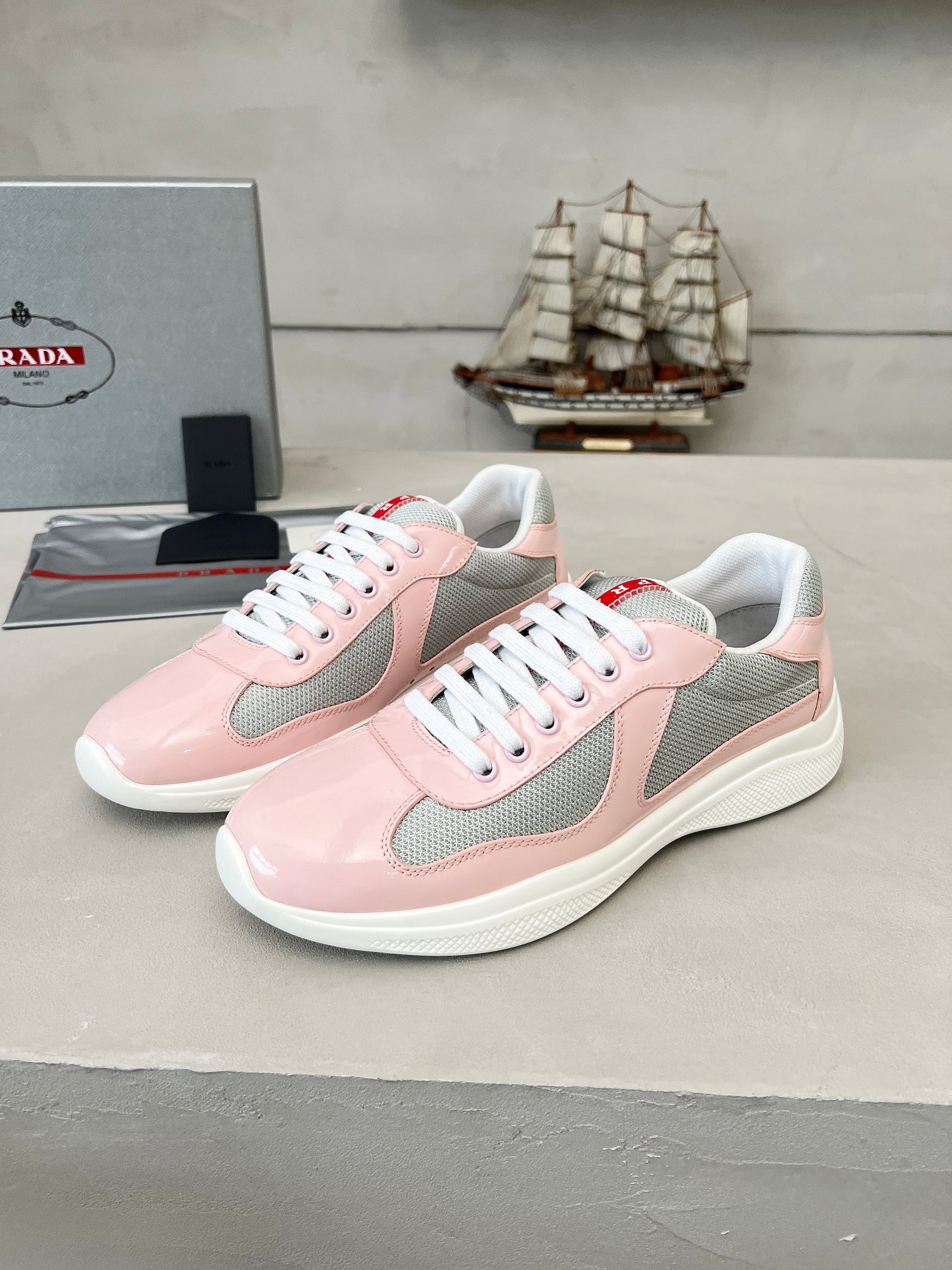 Women Men Top Quality P*rada shoes