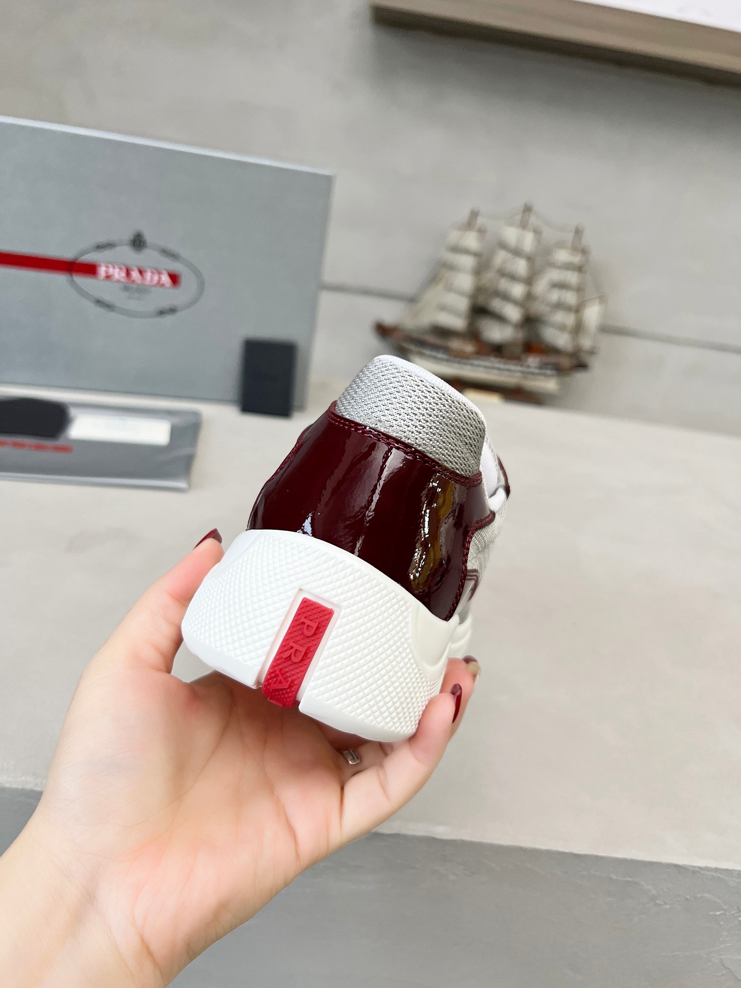 Women Men Top Quality P*rada shoes