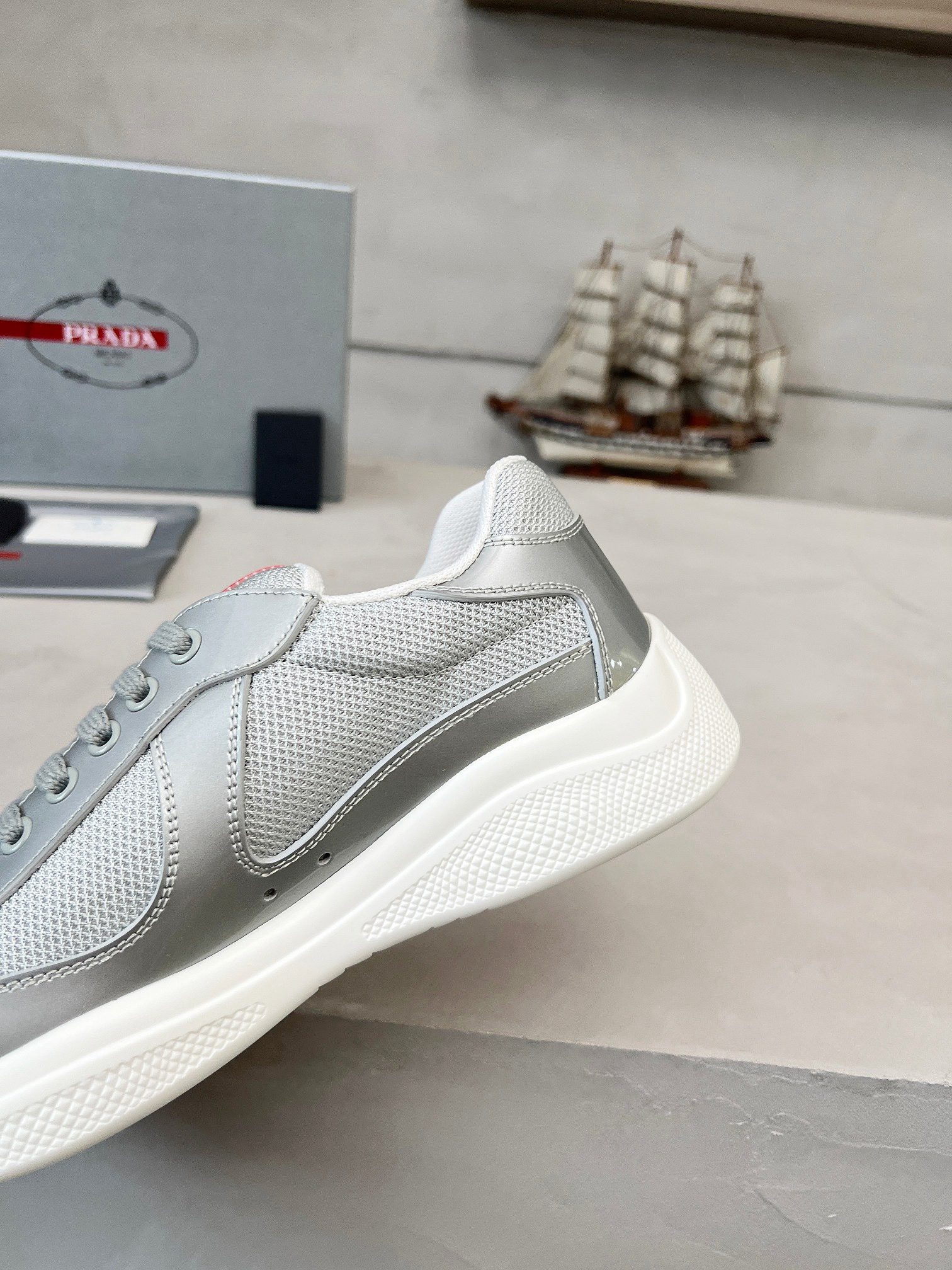 Women Men Top Quality P*rada shoes