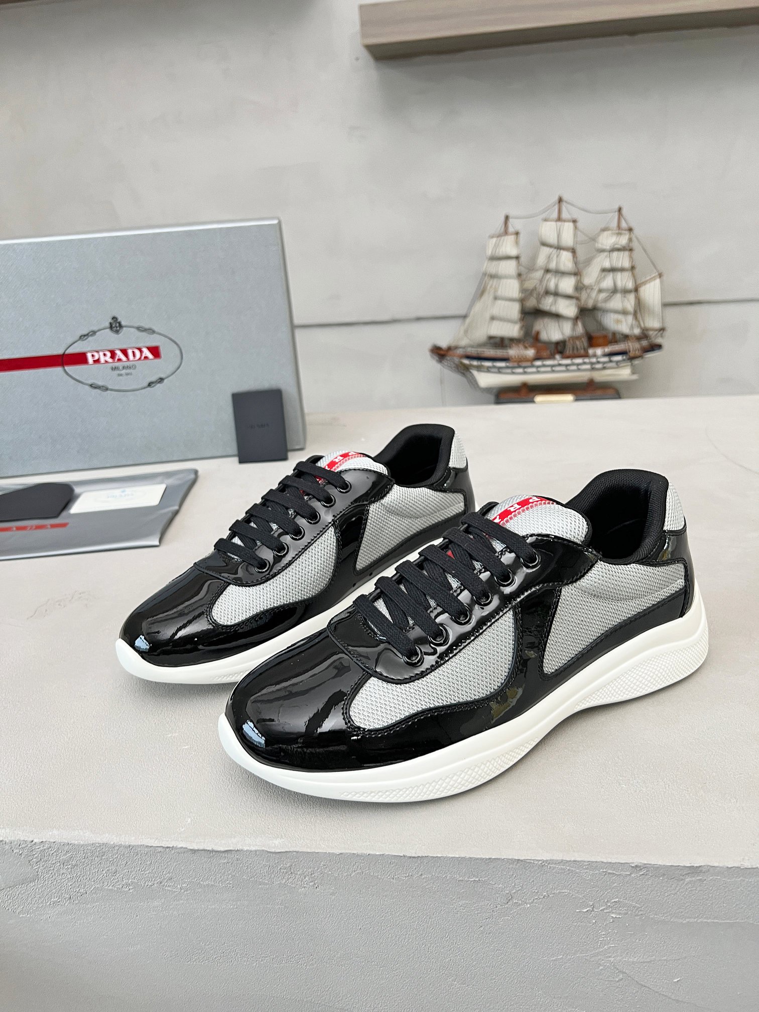 Women Men Top Quality P*rada shoes