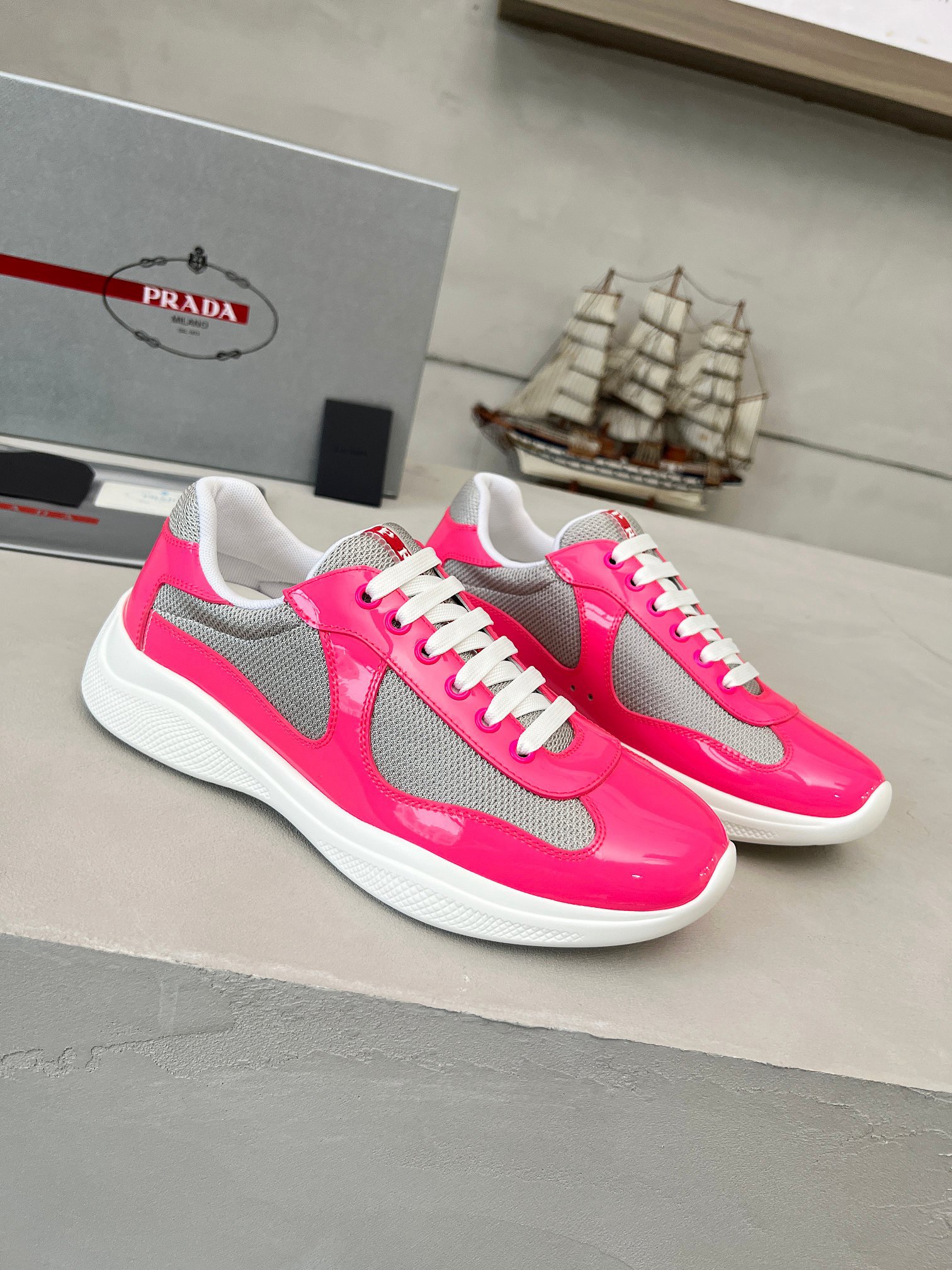 Women Men Top Quality P*rada shoes