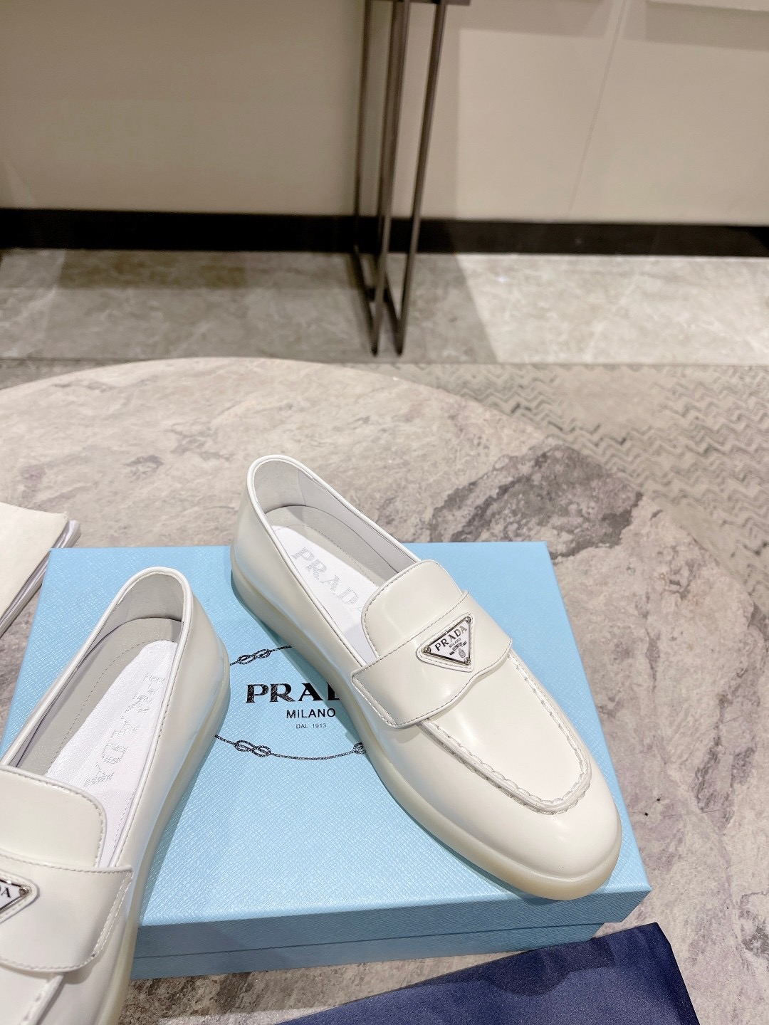 Women Men Top Quality P*rada shoes