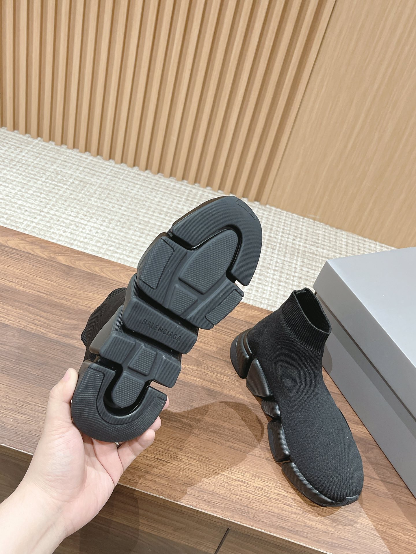 Men Women size 35-45 A*lexander M*cqueen Sneaker Top Quality 1:1