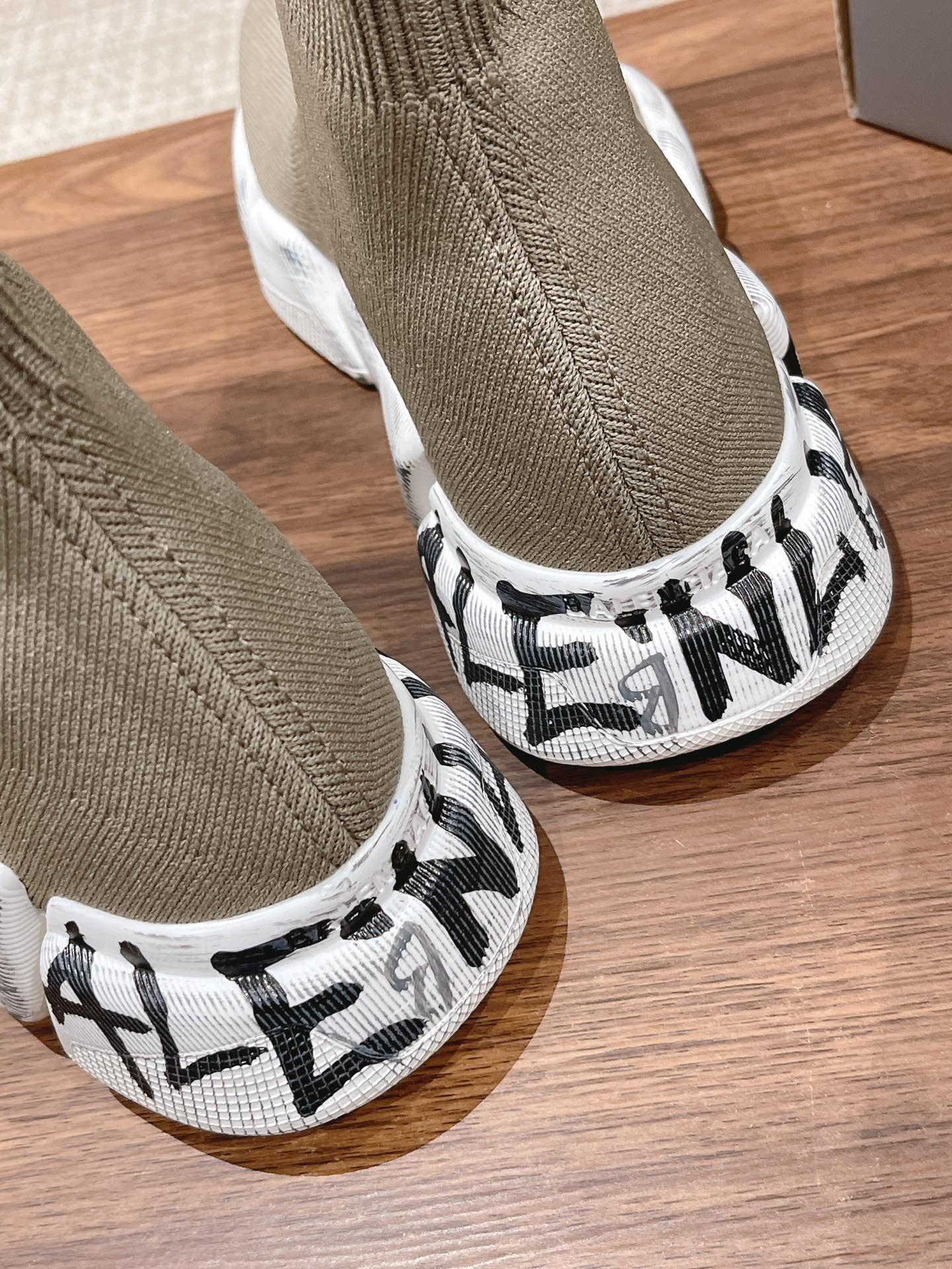 men Women size 35-45 A*lexander M*cqueen Sneaker Top Quality 1:1