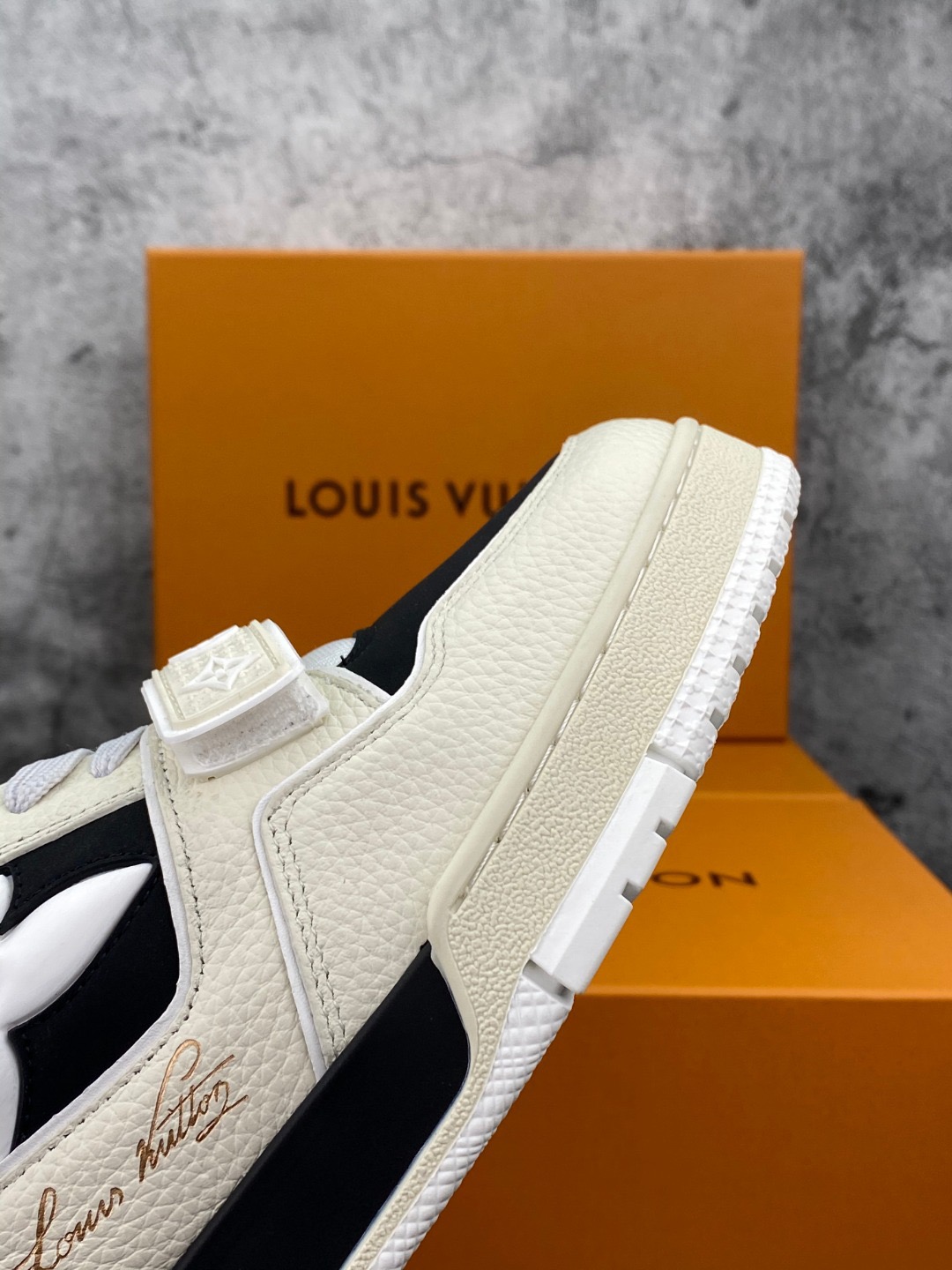 Men Women L*ouis V*uitton Top Sneaker L*V Trainer size 35-46