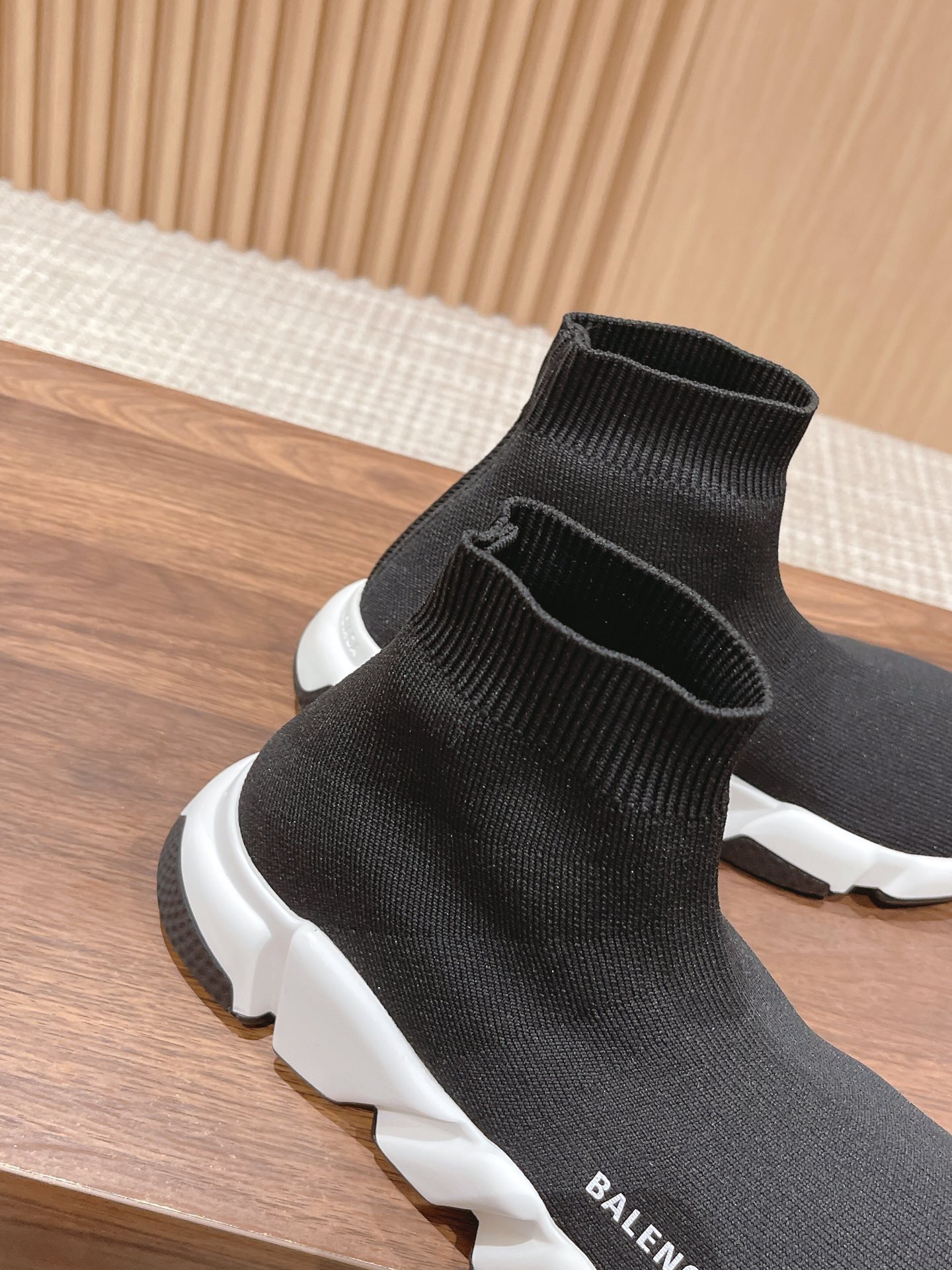 Men Women size 35-45 A*lexander M*cqueen Sneaker Top Quality 1:1