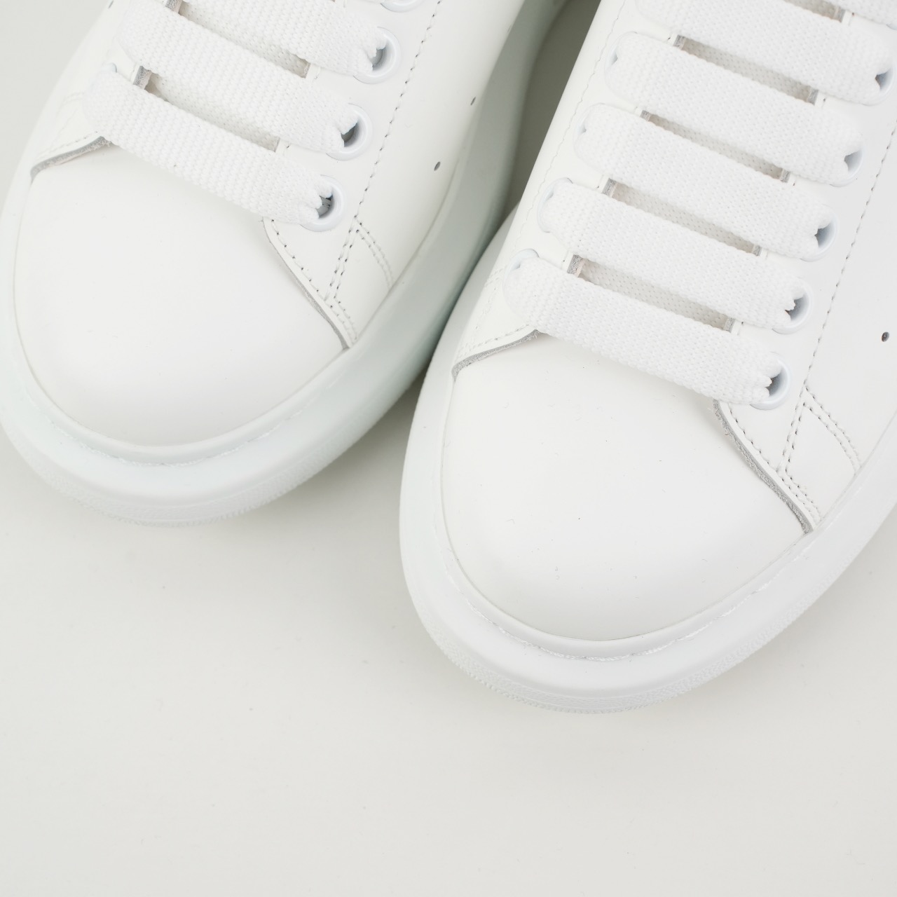 Men Women size 35-45 A*lexander M*cqueen Sneaker Top Quality 1:1