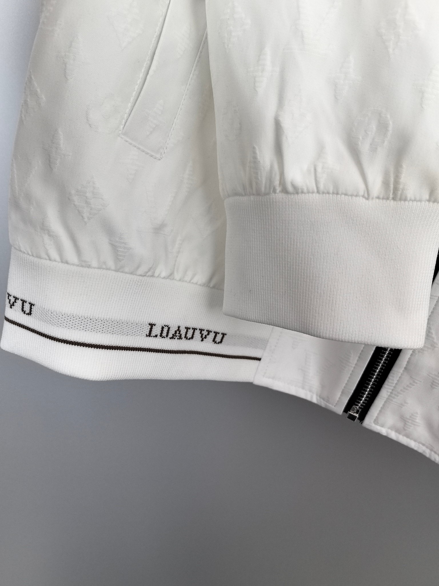 L*V Louis Vuitt*on Top Quality 1:1 Jacket