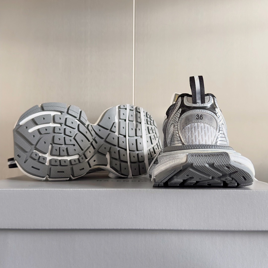 WOMEN SIZE 35-39 Men SIZE 39-45 B*alenciaga Sneaker Top quality 1:1