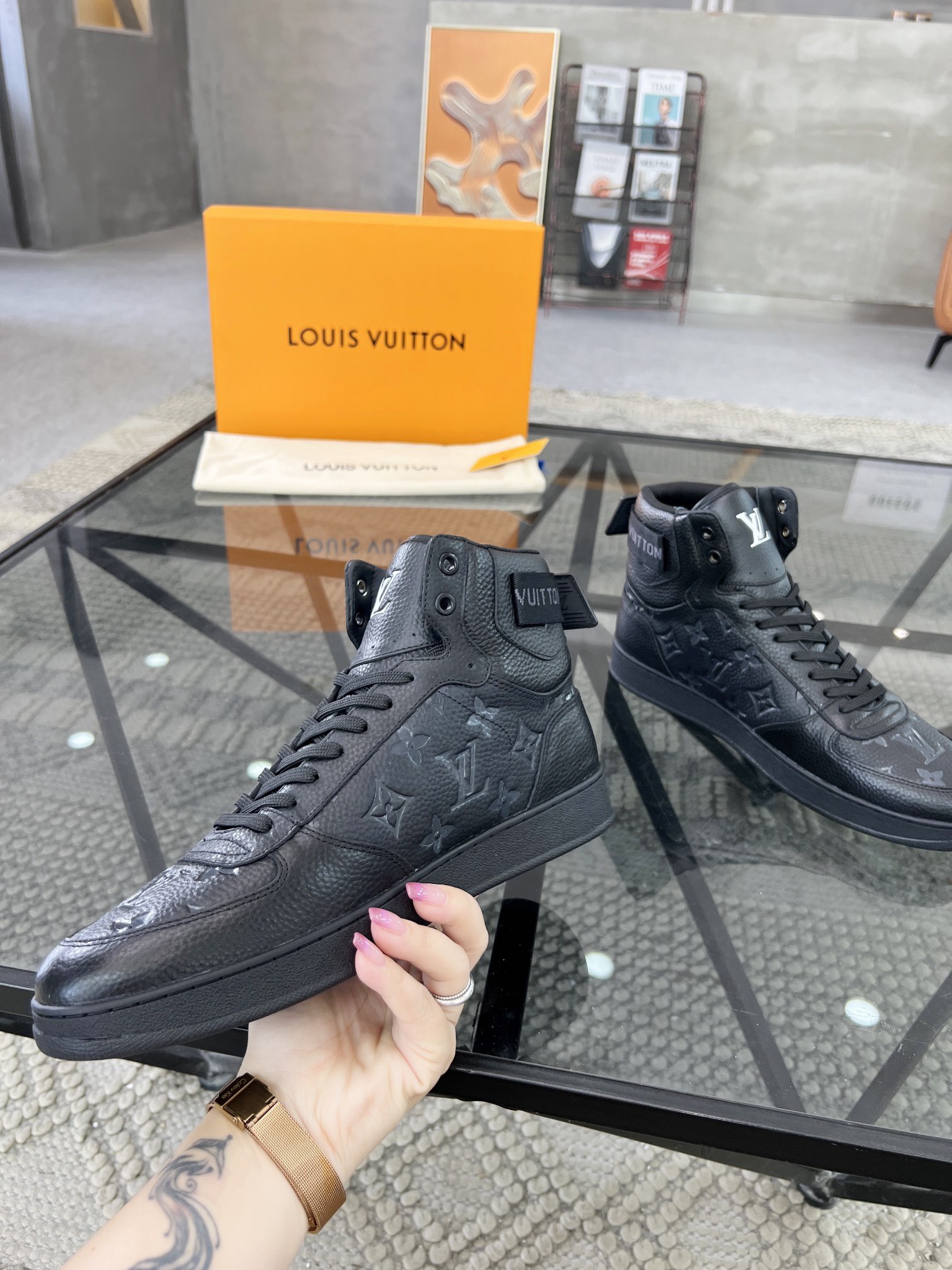 Men L*ouis V*uitton Top Sneaker L*V Shoes