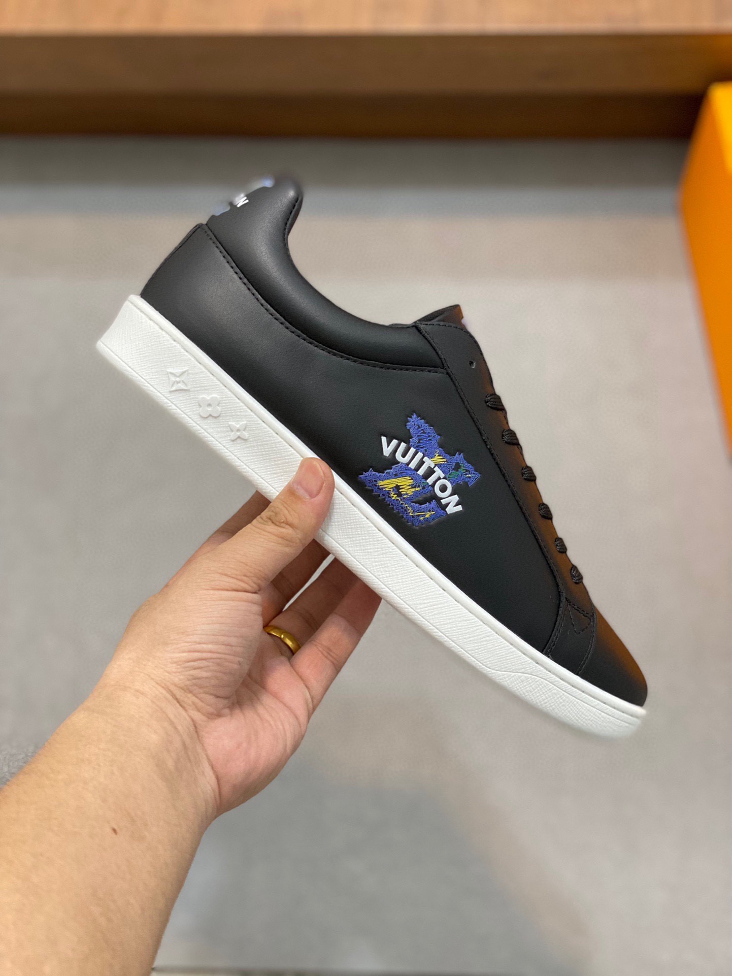 Men L*ouis V*uitton Top Sneaker L*V Shoes