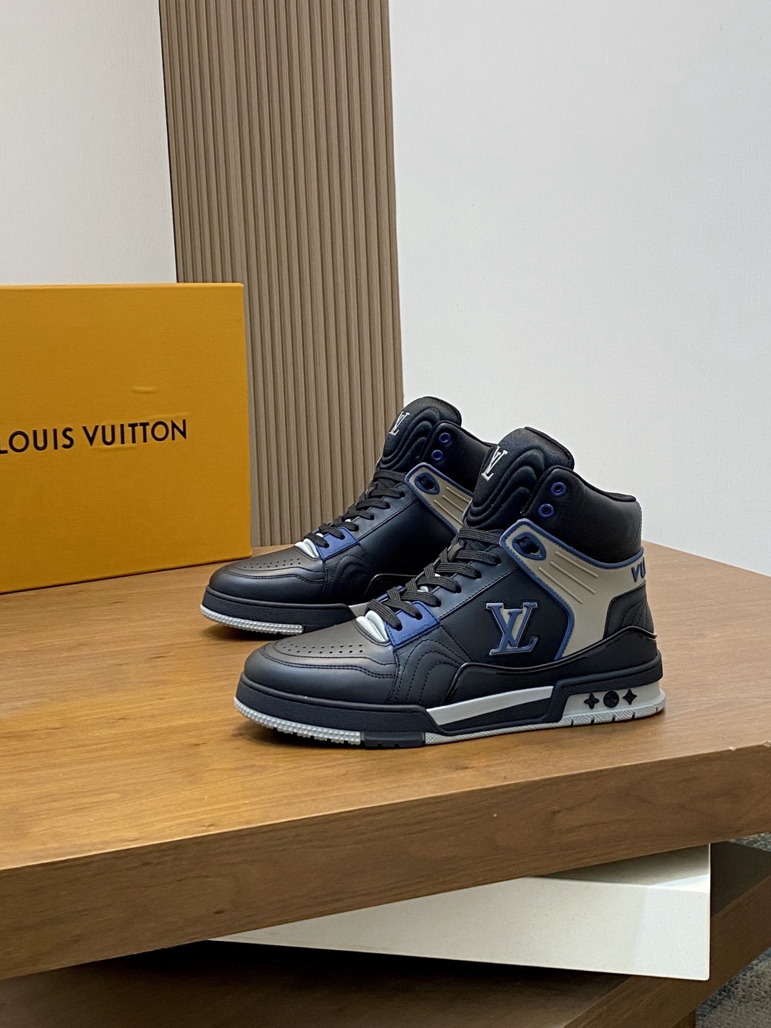 Men L*ouis V*uitton Top Sneaker L*V Shoes